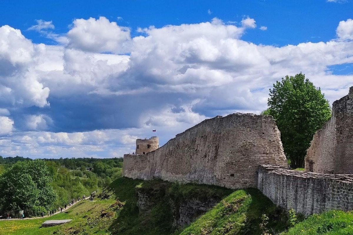 ПСКОВ 5 дней с отдыхом в Изборске