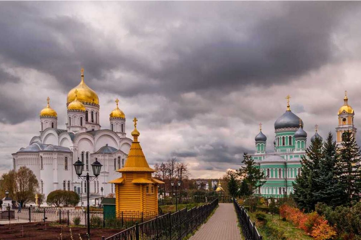 «По святым местам Нижегородским»