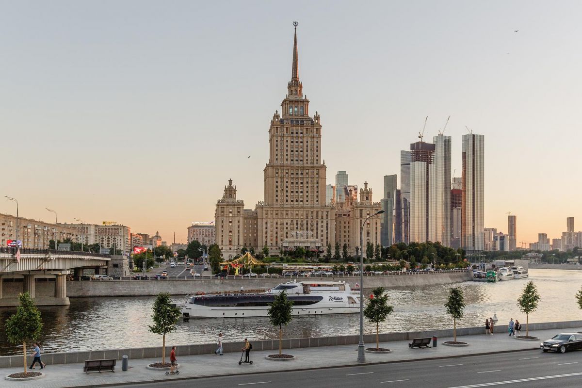 Экскурсия по Москве "Легенды высоток Москвы"